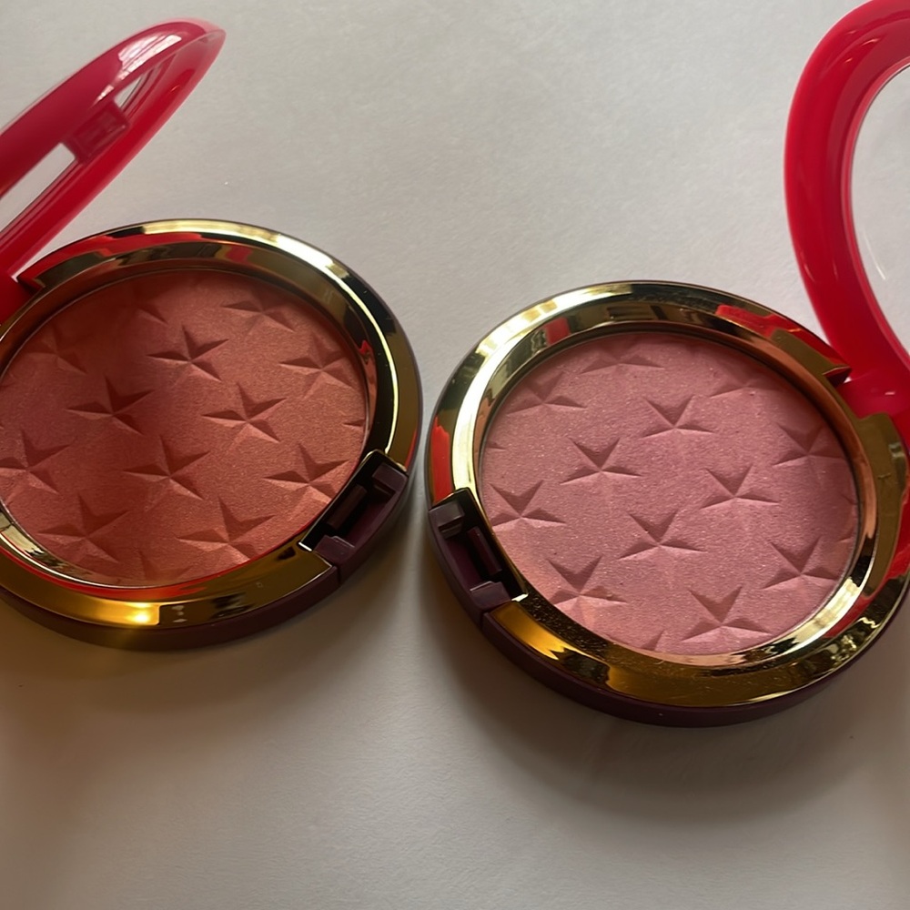 Vibrant Pink and Coral magic face powder